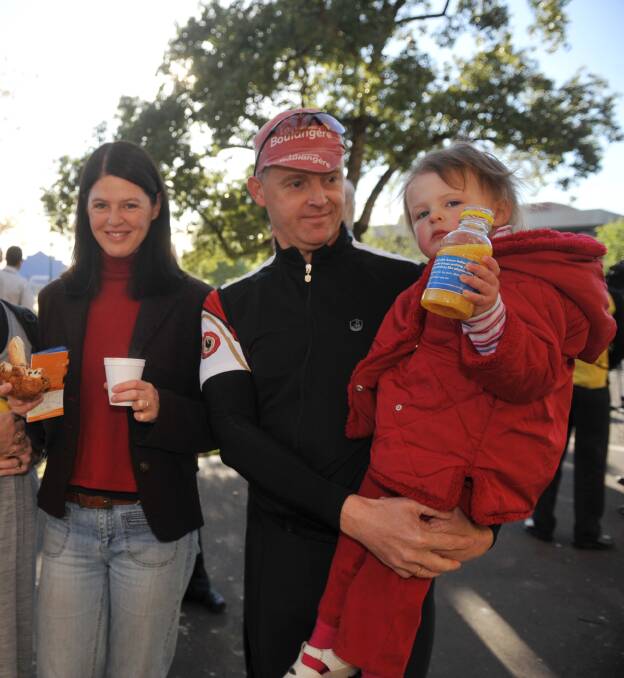Eugene with wife Clare and a young Leonora in Bendigo in 2008. Picture by Bill Conroy